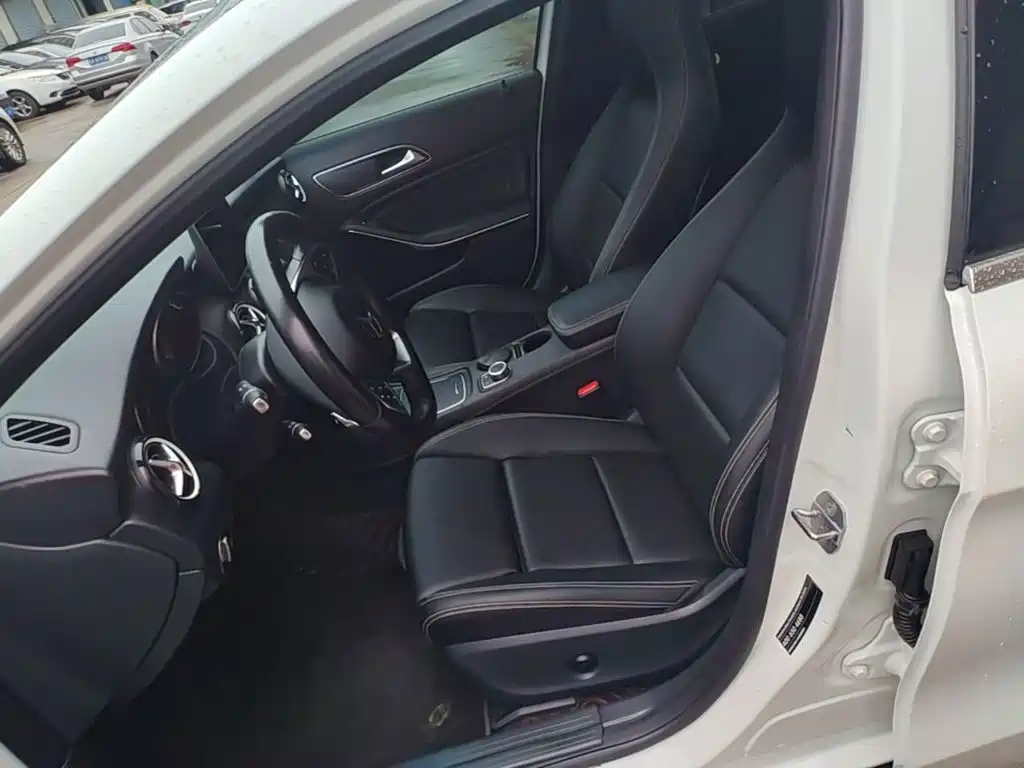Mercedes-Benz GLA 2019 — фото 15