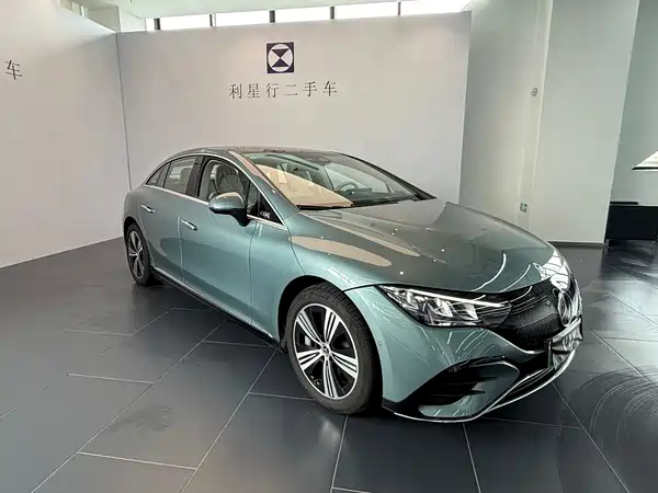 Mercedes-Benz EQE 2025