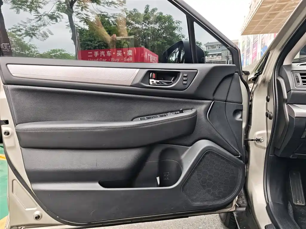 Subaru Outback 2020 — фото 21