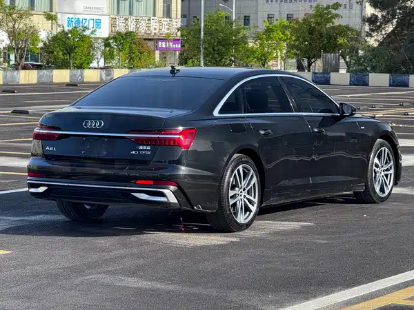 Audi A6L 2023
