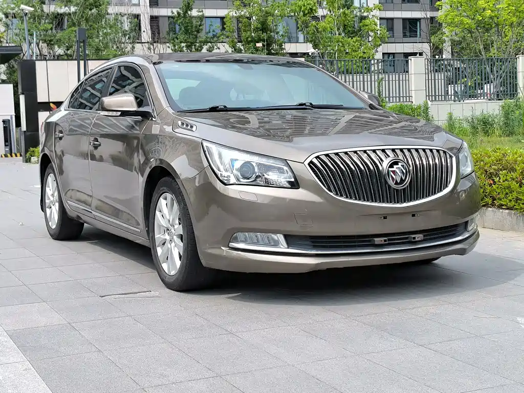 Buick LaCrosse 2015 — фото 3