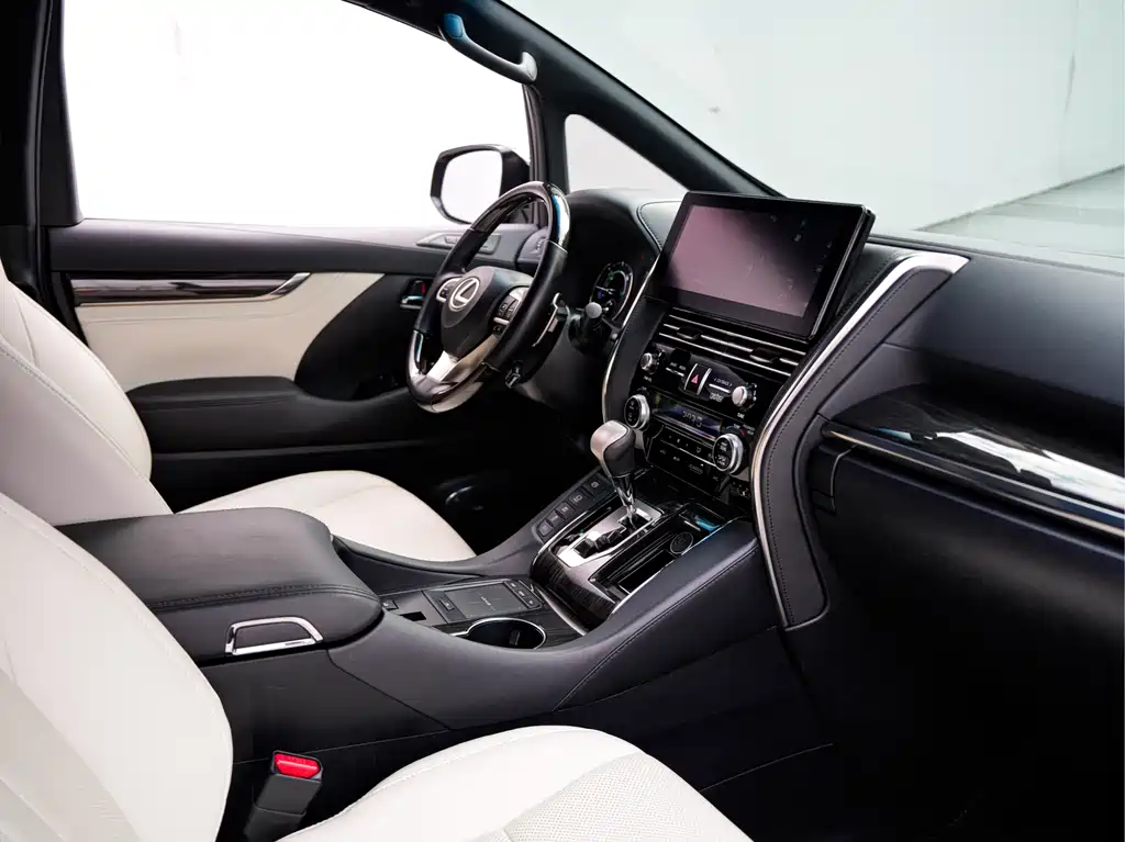 Lexus LM 2023 — фото 12