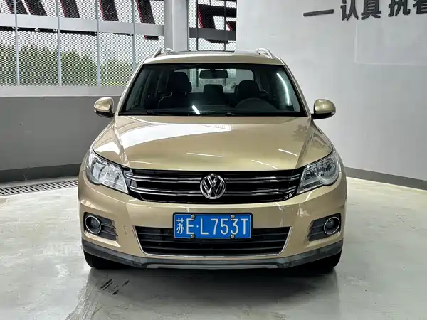 Volkswagen Tiguan 2012