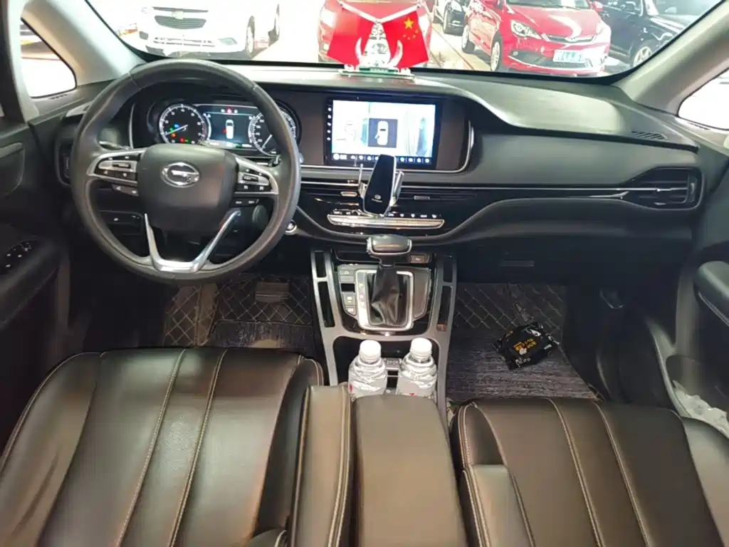 GAC Trumpchi M6 2021 — фото 10