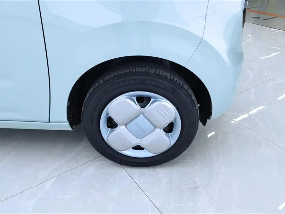 Geely Galaxy Panda 2024