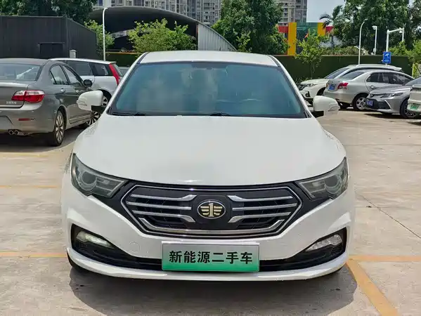 Bestune B30EV 2021