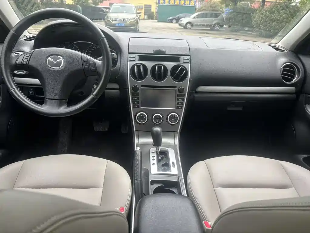 Mazda 6 2015 — фото 11