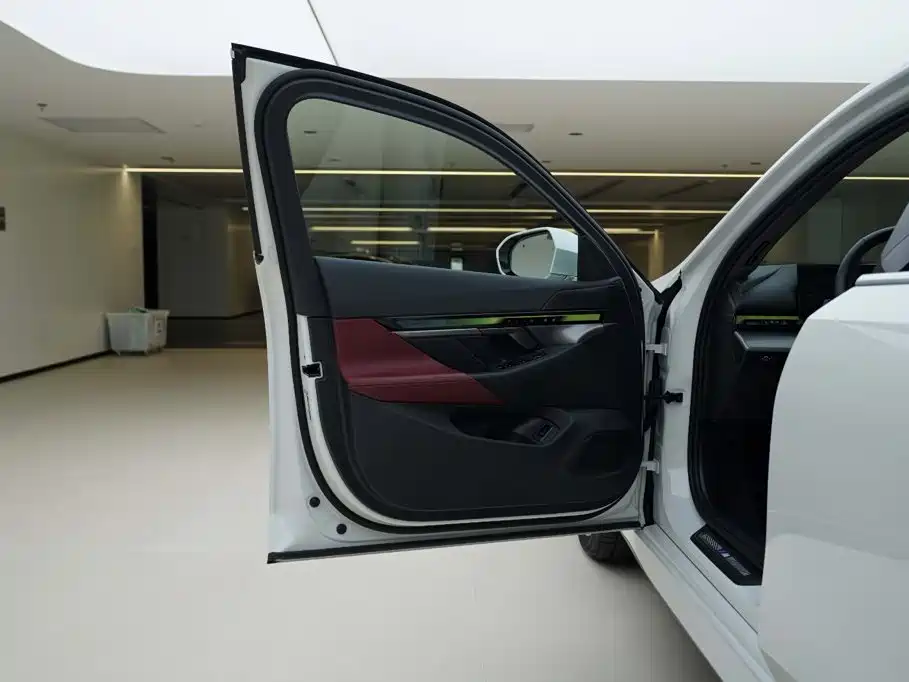 BMW i5 2024 — фото 17