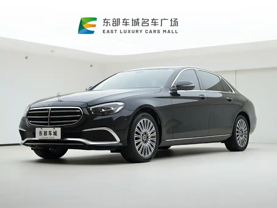 Mercedes-Benz E-Class 2022 — фото 1
