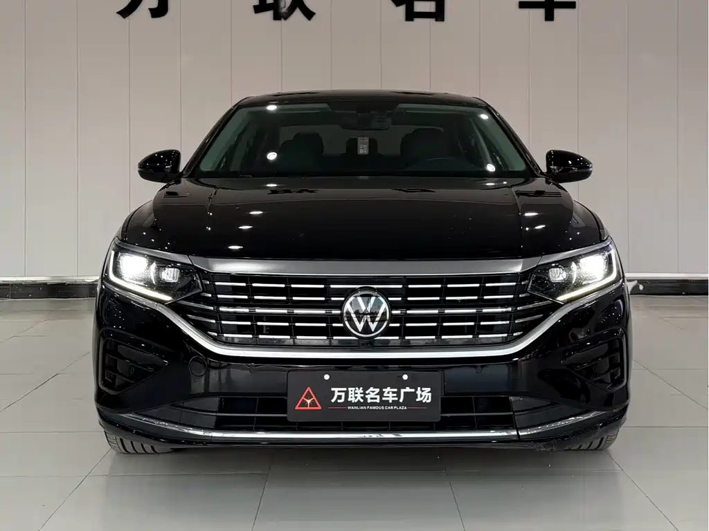 Volkswagen Passat 2022
