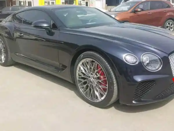 Bentley Continental 2022