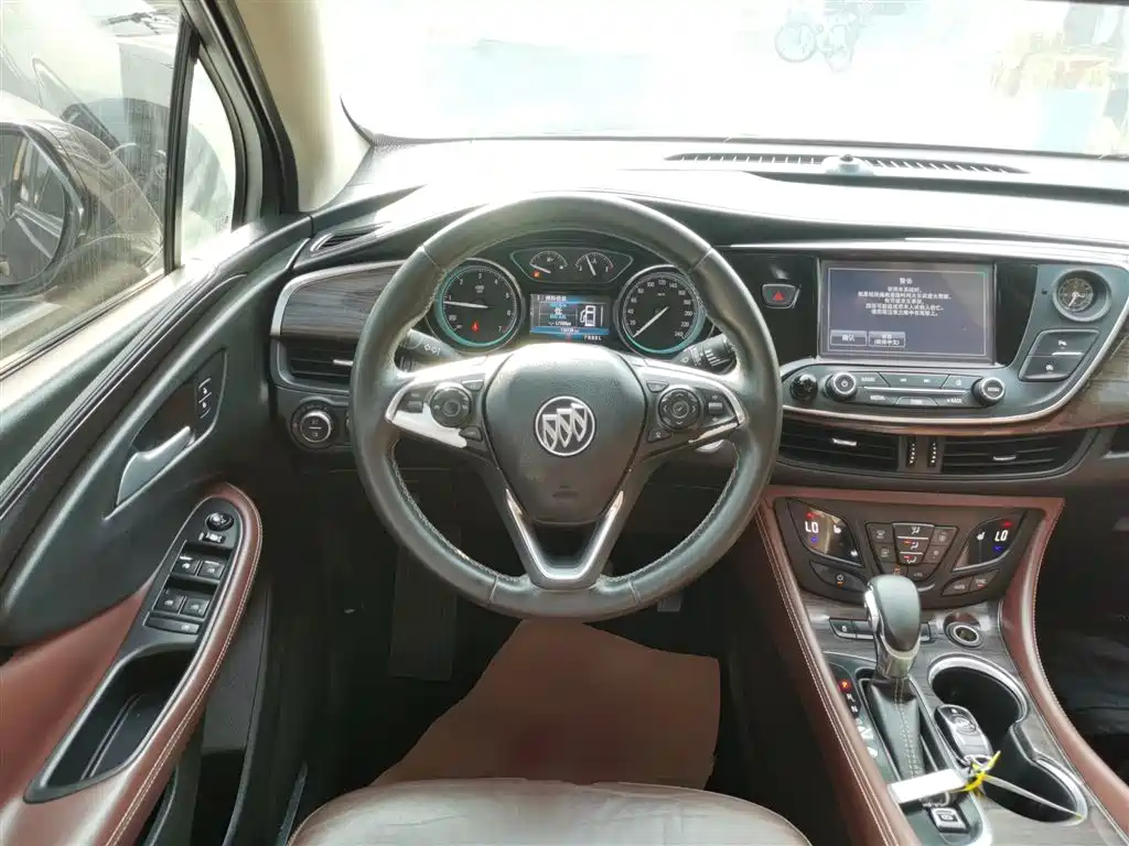 Buick Envision Plus 2016 — фото 11