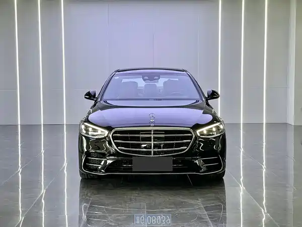 Mercedes-Benz S-Class 2024