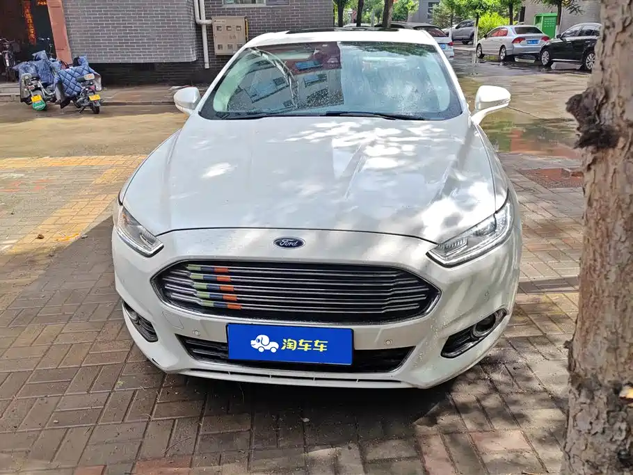 Ford Mondeo 2014 — фото 2