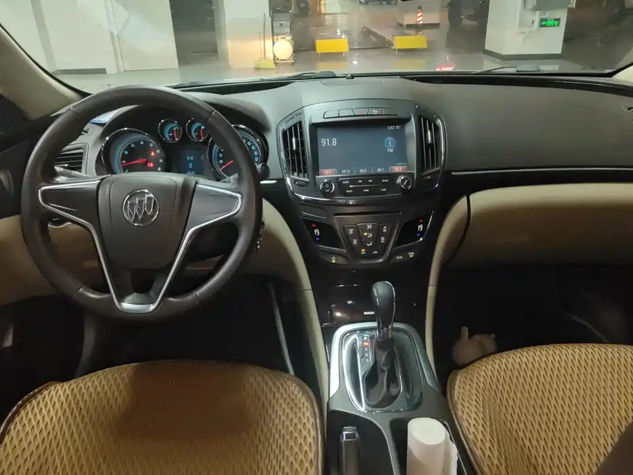 Buick Regal 2014 — фото 12