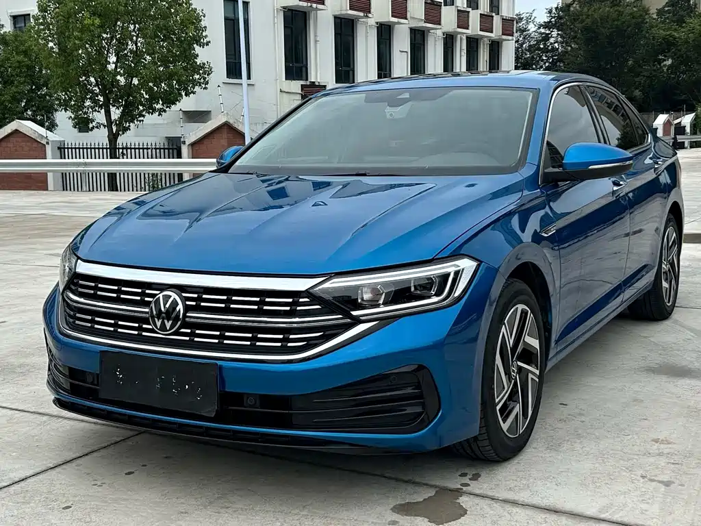 Volkswagen Sagitar 2022