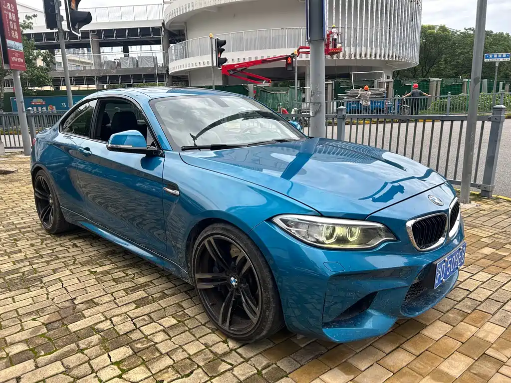 BMW M2 2017