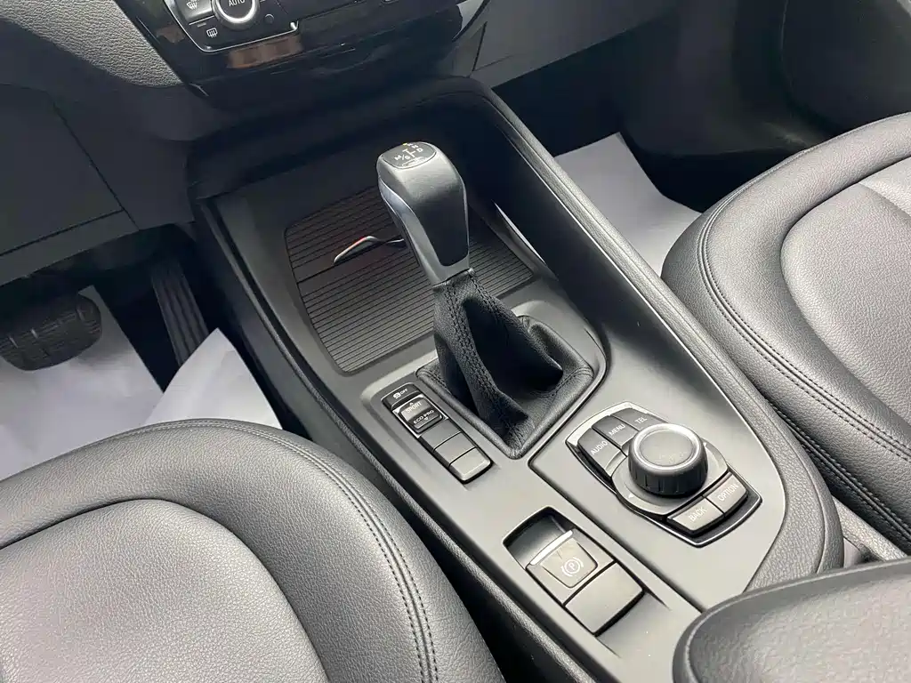 BMW X1 2017 — фото 26