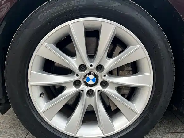 BMW 5 Series GT 2015