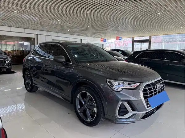 Audi Q3 2022