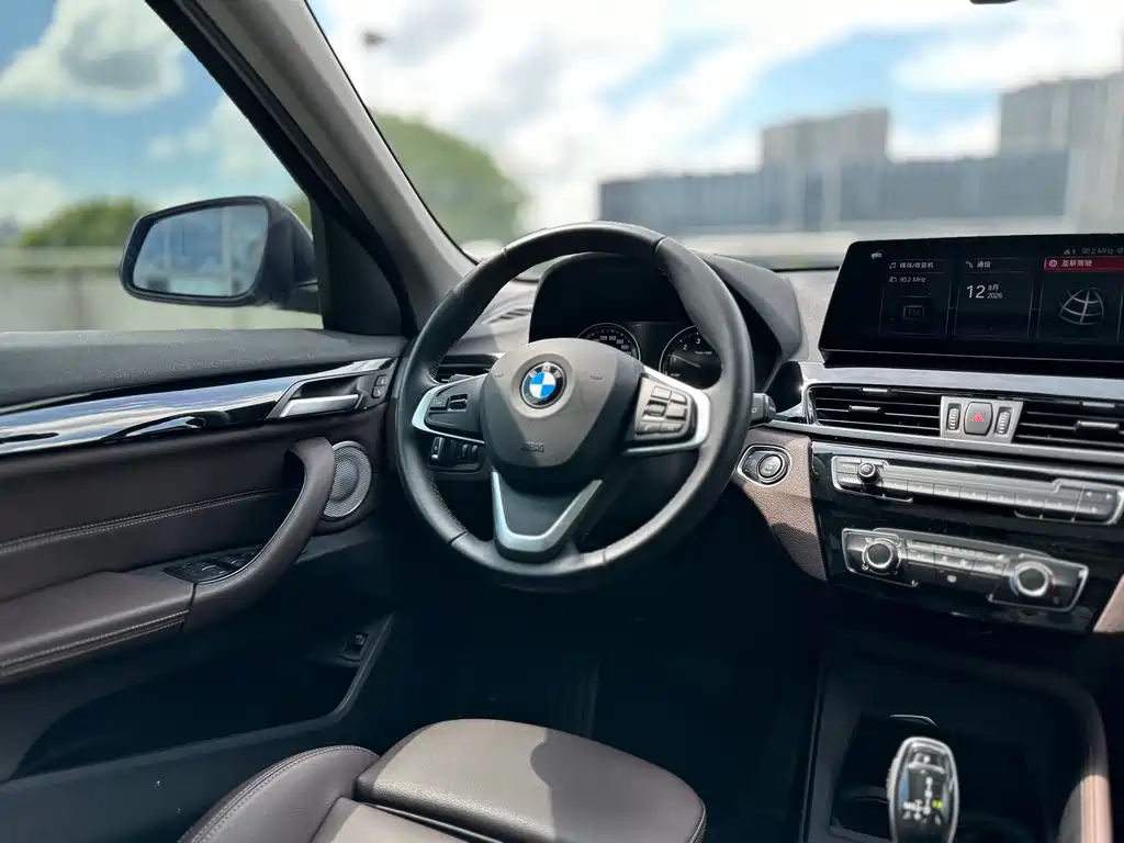 BMW X1 2021 — фото 15