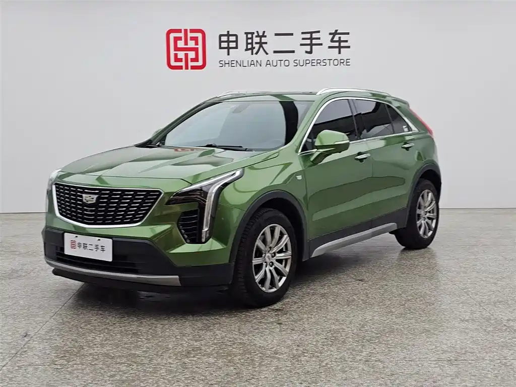 Cadillac XT4 2019 — фото 1