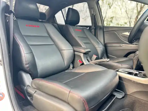 Honda Crider 2016