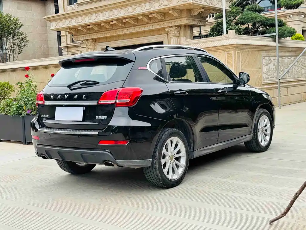 Haval H2 2017 — фото 12