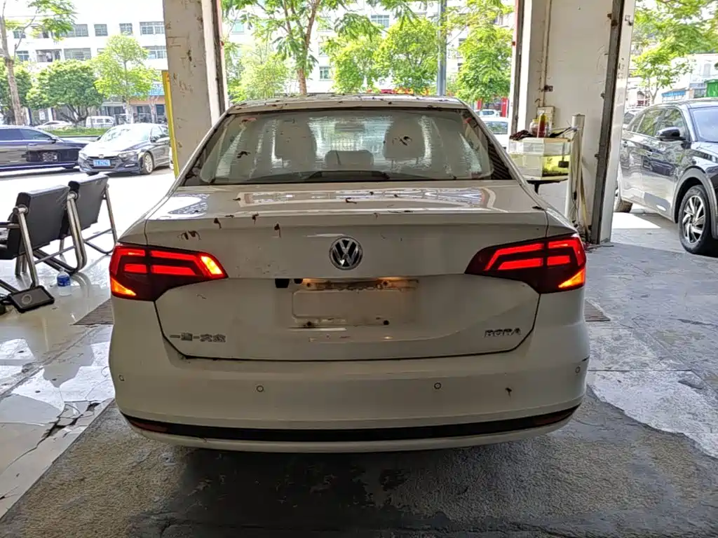 Volkswagen Bora 2016