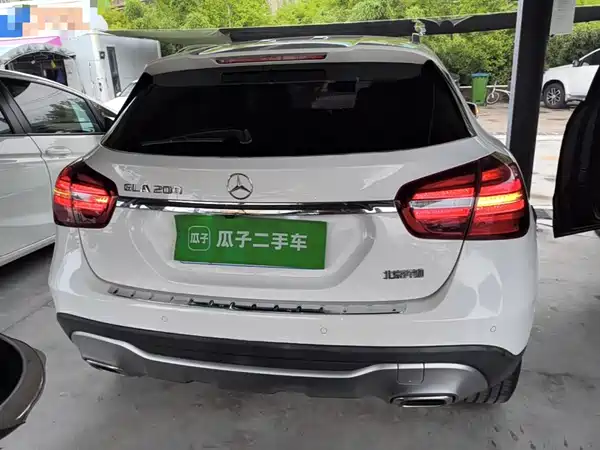 Mercedes-Benz GLA 2017