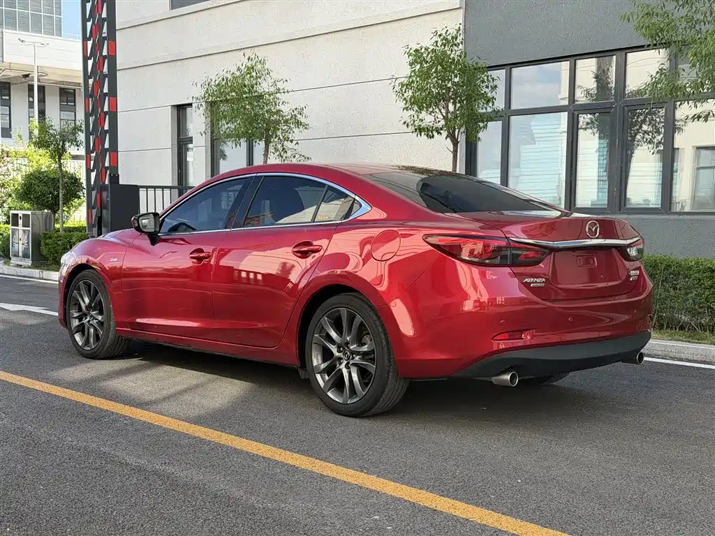Mazda Atenza 2017 — фото 16