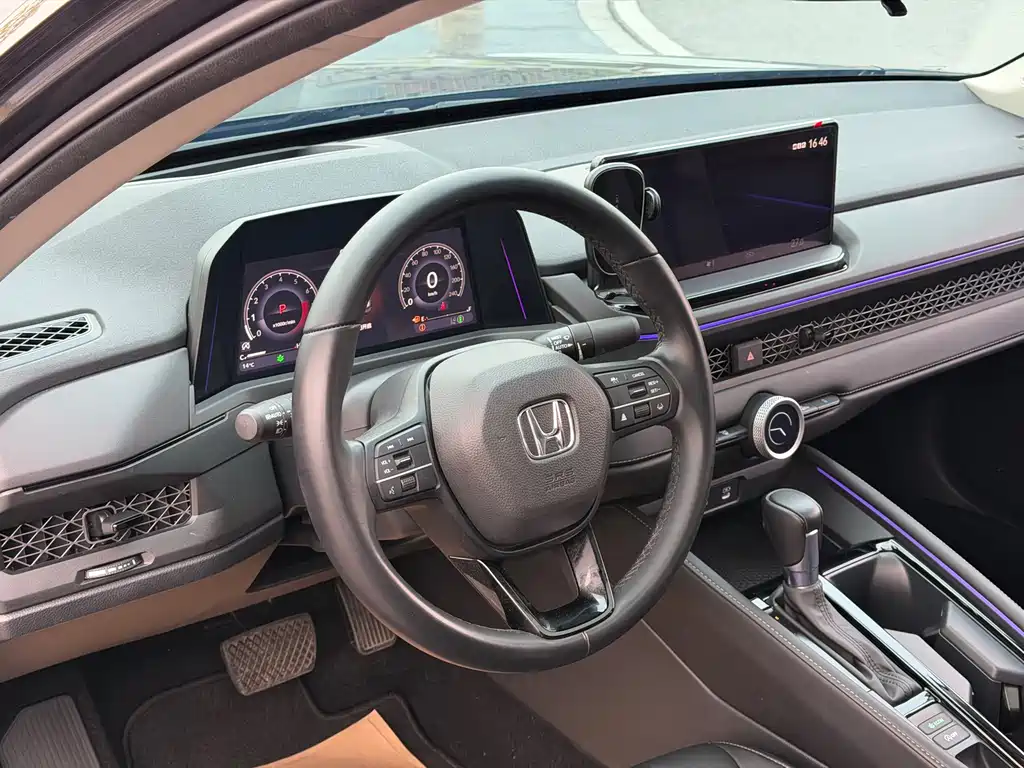 Honda Accord 2023 — фото 7