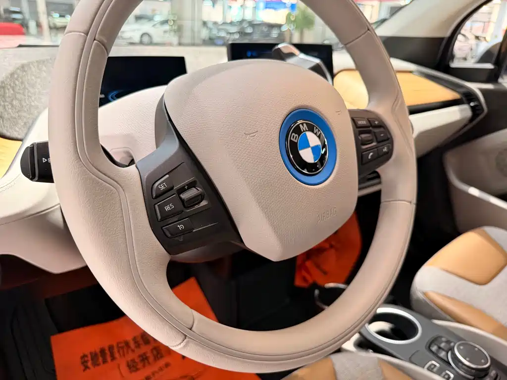 BMW i3 2015 — фото 15