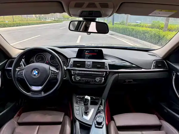 BMW 3 Series 2018