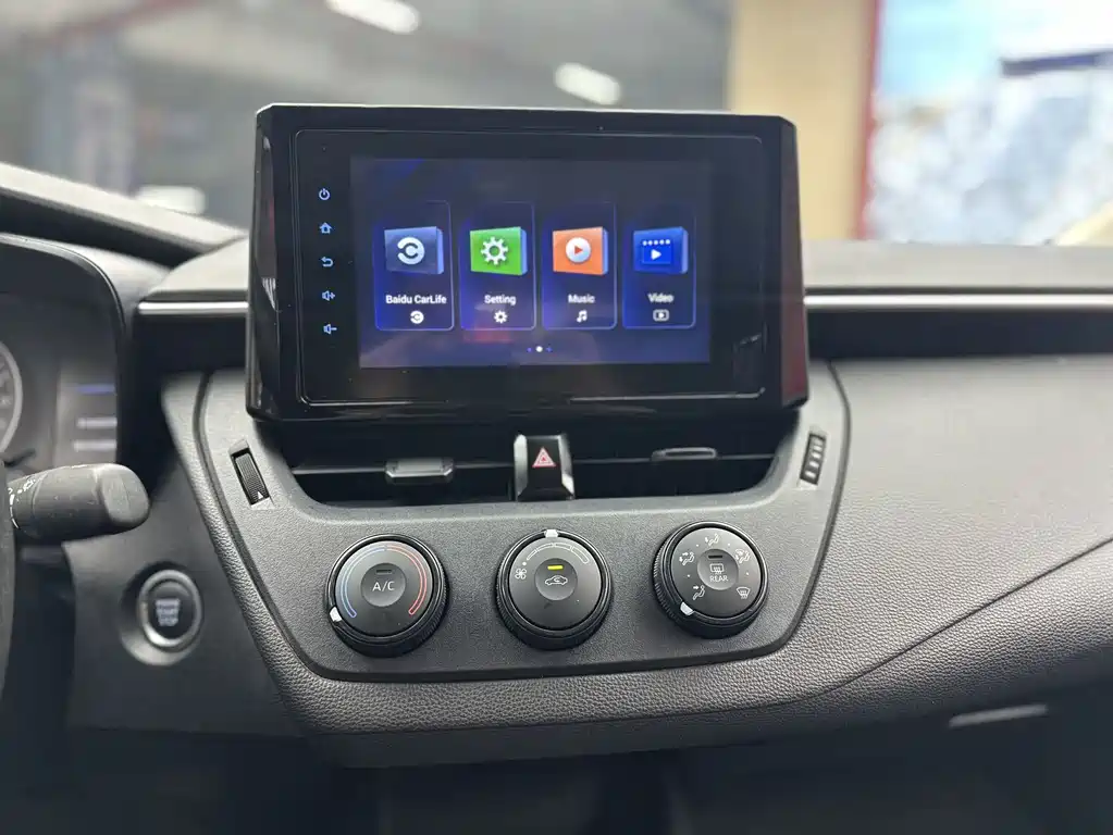 Toyota Corolla 2023 — фото 14