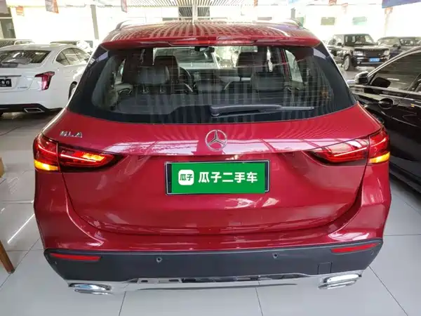 Mercedes-Benz GLA 2020