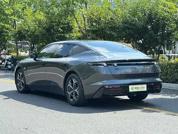 Lynk & Co 10 2025