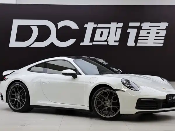Porsche 911 2021