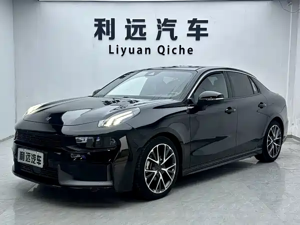 Lynk & Co 03 2022
