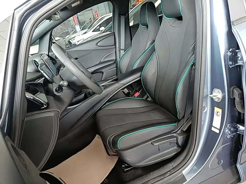 BYD Dolphin 2025 — фото 15