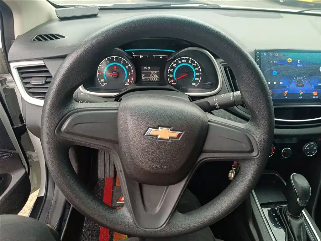 Chevrolet Cavalier 2017 — фото 11