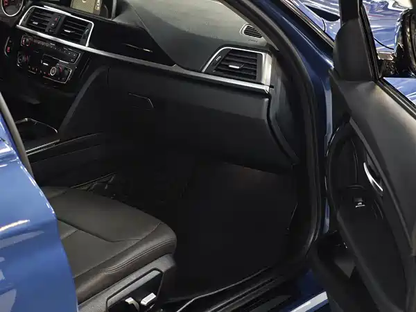 BMW 3 Series 2017