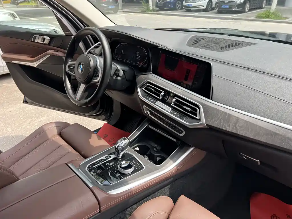 BMW X5 2022 — фото 28