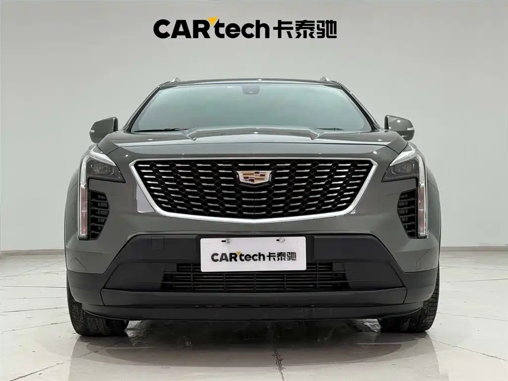 Cadillac XT4 2018 — фото 3
