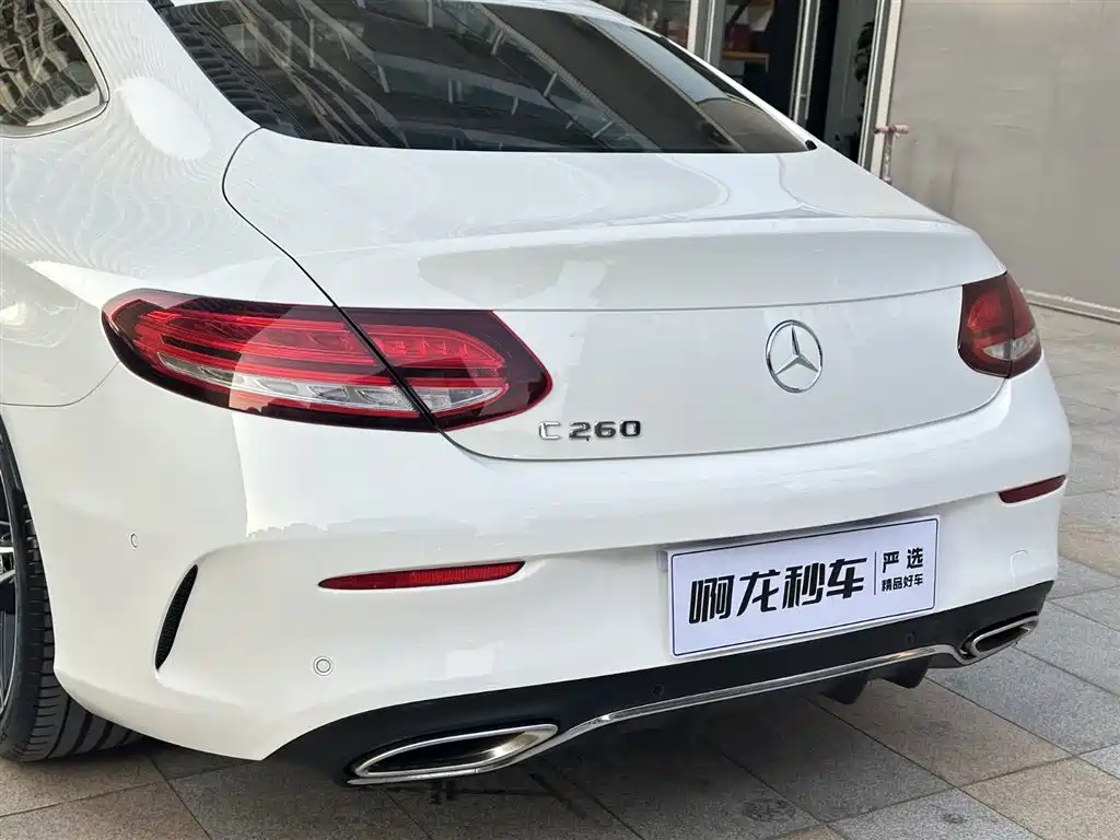 Mercedes-Benz C-Class 2019 — фото 19