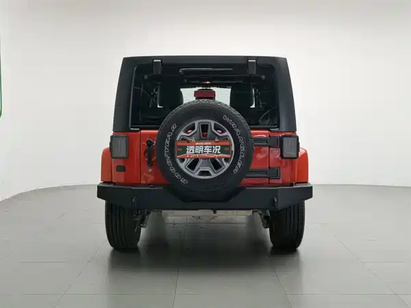 Jeep Wrangler 2015