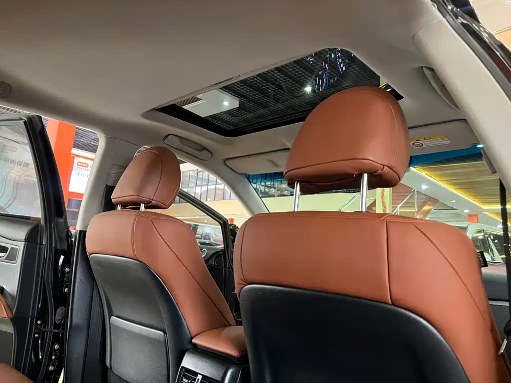 Lexus RX Classic 2014 — фото 17