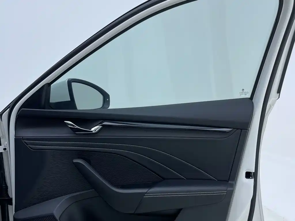 Skoda Octavia 2022 — фото 29