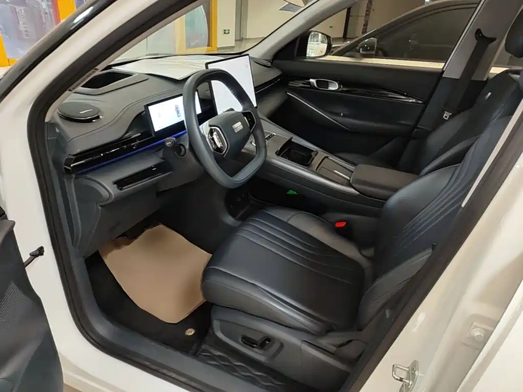 Geely Galaxy E5 2024 — фото 15