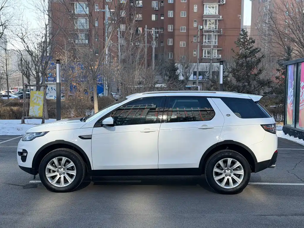 Land Rover Discovery Sport 2016 — фото 4